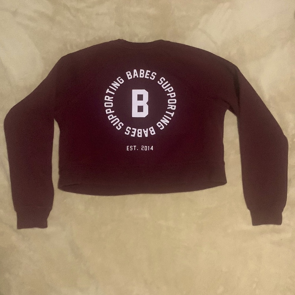 Crop sweater size small BABES SUPPORTING BABES